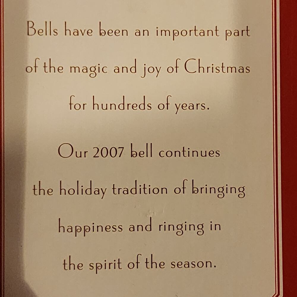HALLMARK KEEPSAKE CHRISTMAS ORNAMENT-PORCELAIN BELL 2007 - Picture 5 of 6